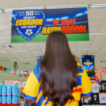 El «Ecuador» que todos podemos auspiciar TÍA convierte el año futbolero en una fiesta para todos y abre las puertas de la «Embajada de Ecuador Loor Ocampo